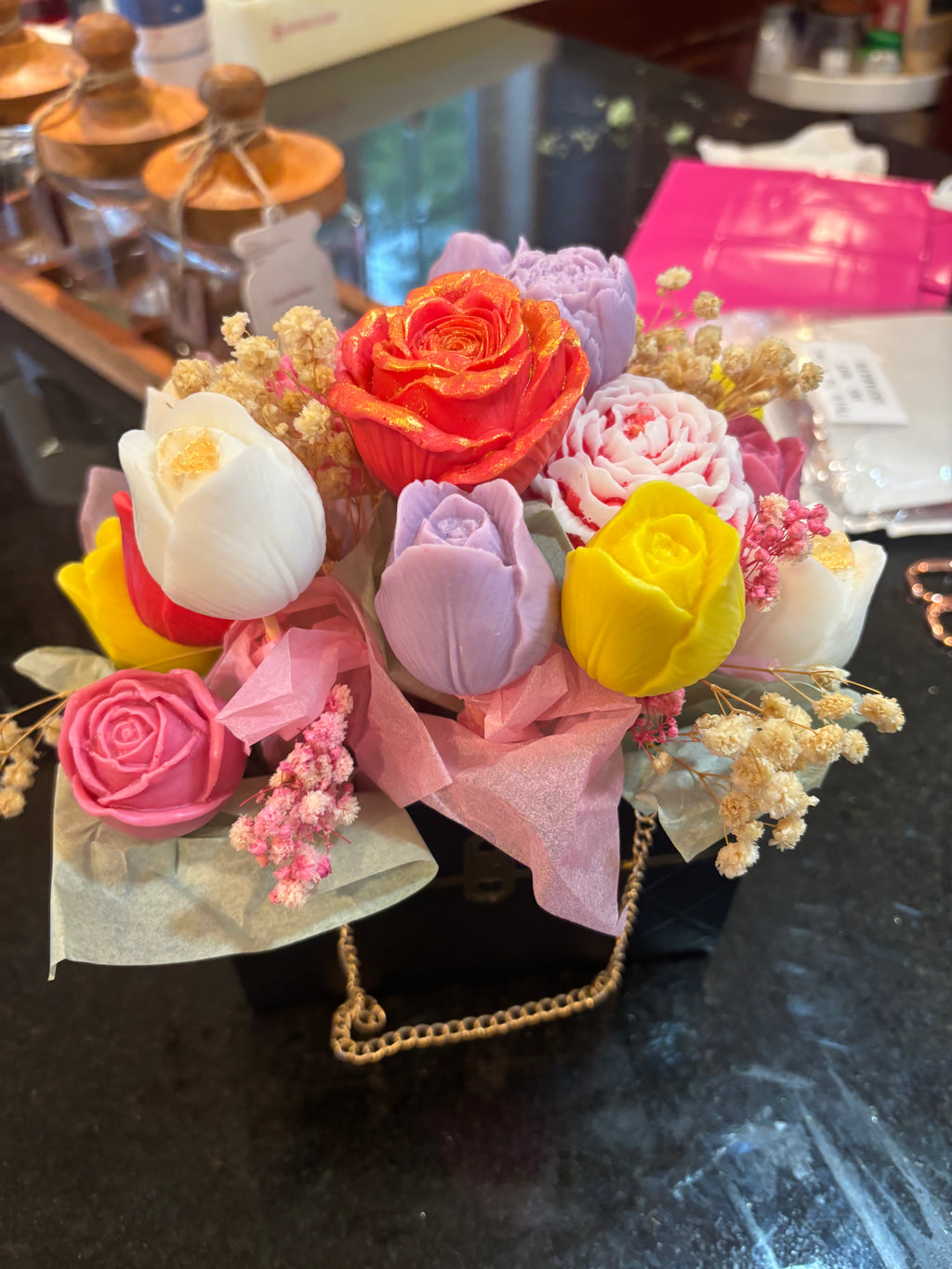 Forever in Bloom – 24-Piece Luxury Soap Bouquet